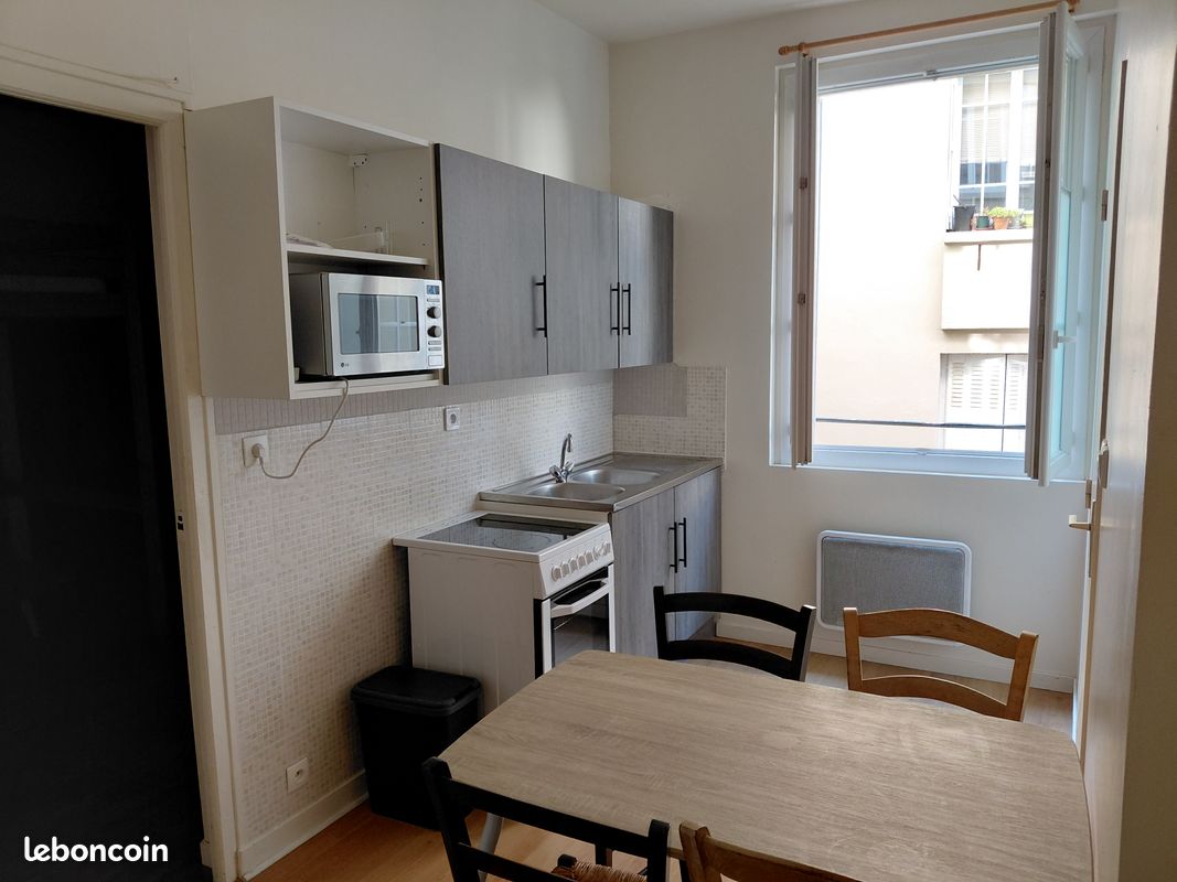 Appartement 1 pièce 24 m² · à Rennes · 23,6 m² · 505 €