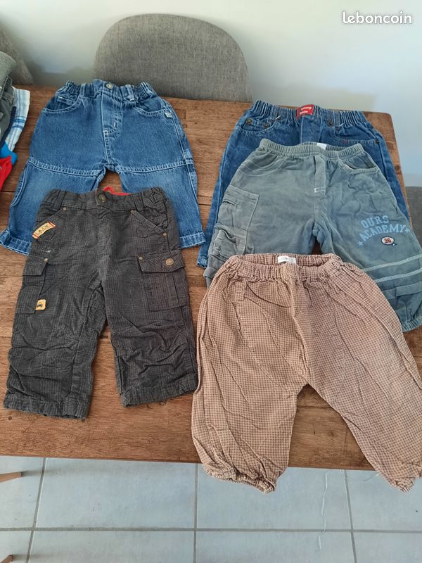 Lots pantalons et salopette garçon 12 mois (image 3)