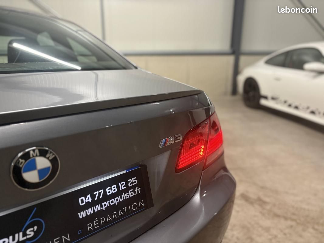 BMW M3 Coupe E92 boite mécanique V8 420cv / Entretien complet disponible (image 11)