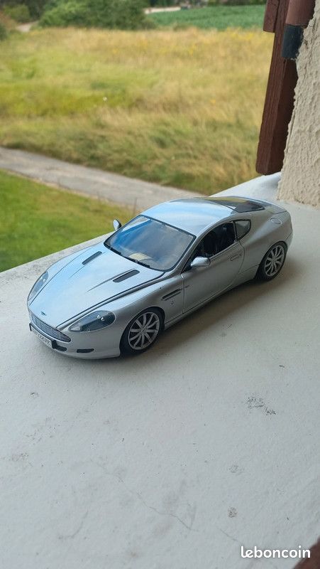 Modèle Réduit Aston Martin DB9 Coupé 1/43 Oxford Diecast - Neuf, Collection Voiture De Sport