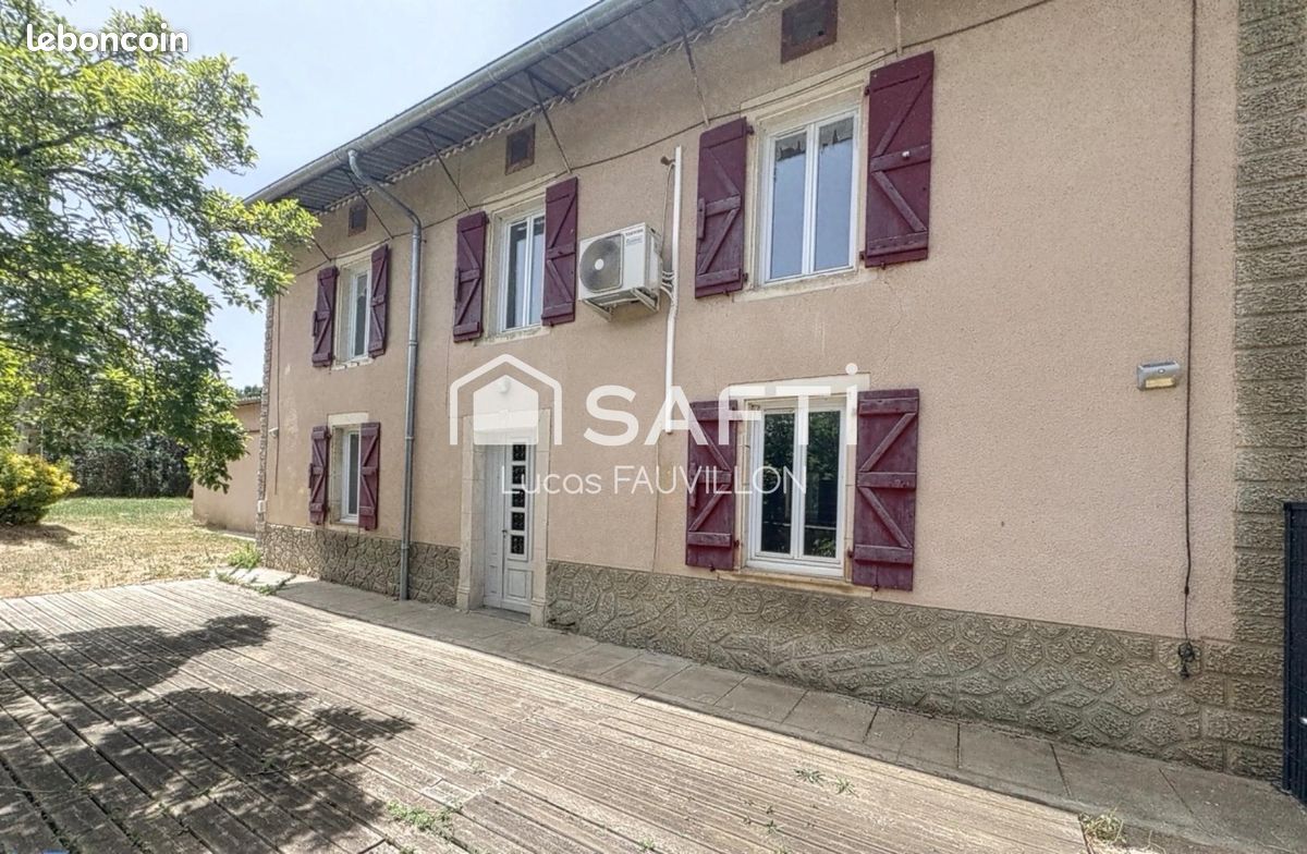Maison 5 pièces 200 m² · à Saint-Julien-sur-Garonne · 200 m² · 335 000 €