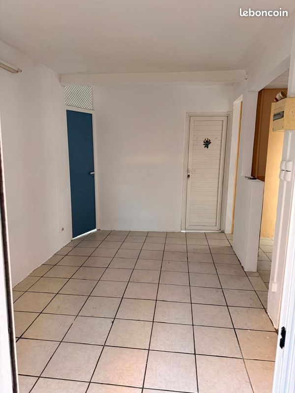 Appartement 5 pièces 46 m² · à Fort-de-France · 46 m² · 800 €