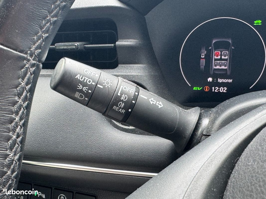 HONDA HR-V E:HEV 1.5 i-MMD Advance ENTRETIEN COMPLET HONDA/ CAMERA DE RECUL/ SIEGES ET VOLANT CHAUFFANTS/ APPLE CAR P (image 19)
