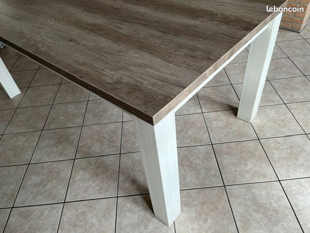 Table de salle à manger rectangulaire (image 3)