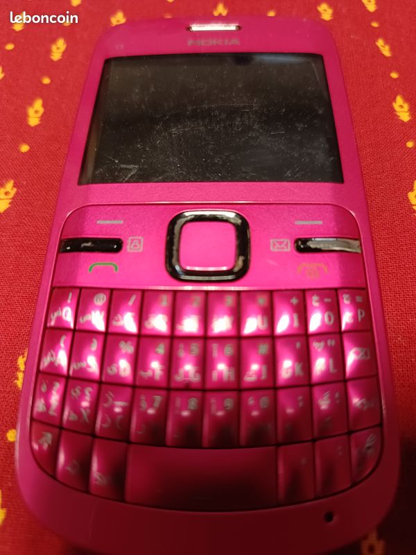 Nokia C3-00 Rose chaud pour pièces sans chargeur | UK