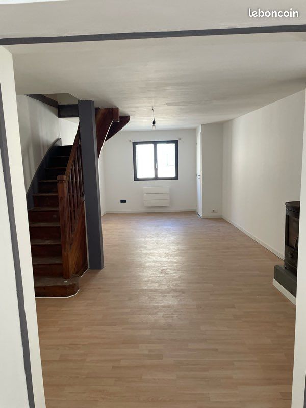 Maison 3 pièces 70 m² · à Bourg-Charente · 70 m² · 90 000 €