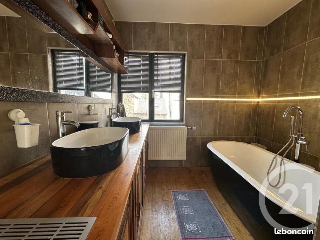 Maison 8 pièces 137 m² (image 7)