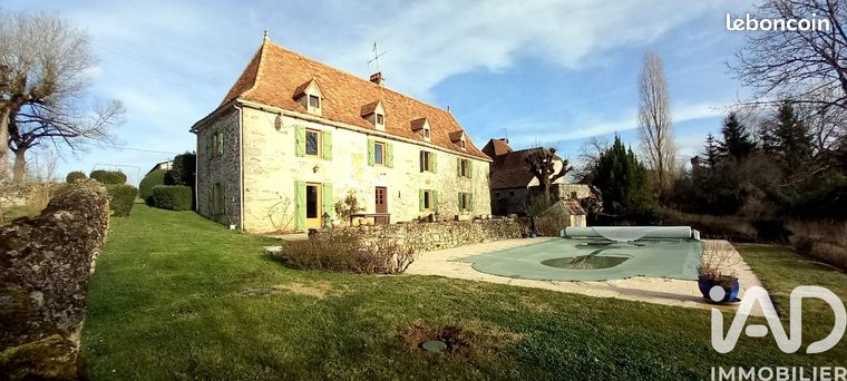 Propriété 5 pièces 143 m²