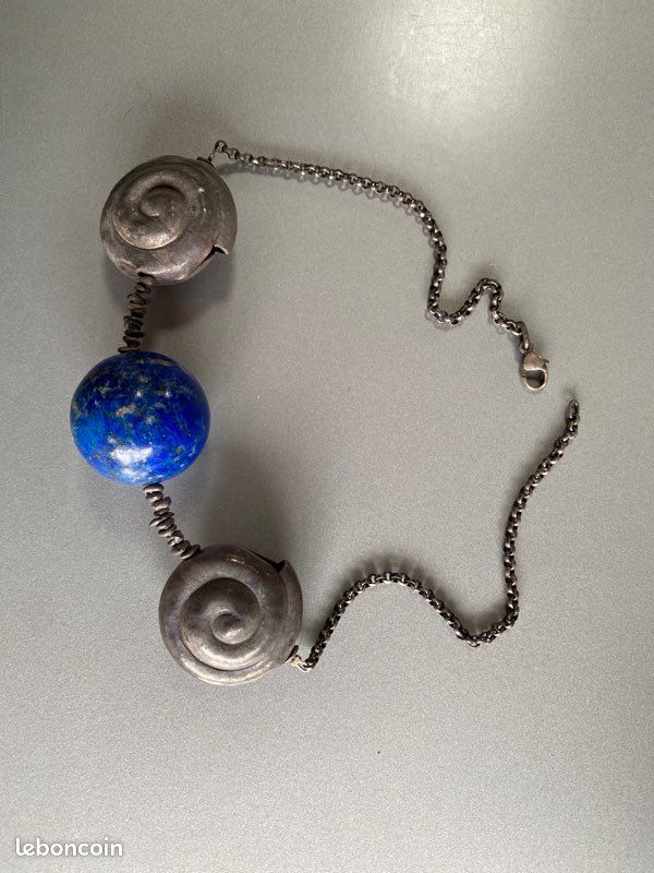 Collier Ancien Ethnique Avec Pendentif En Lapis-lazuli - Bijou Vintage, Origine France, Occasion
