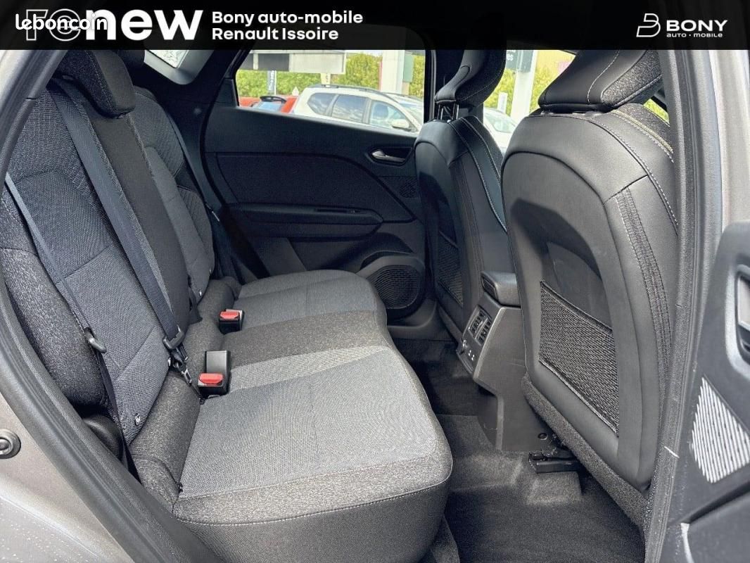 Renault Captur TCe 115 ch Techno (image 11)