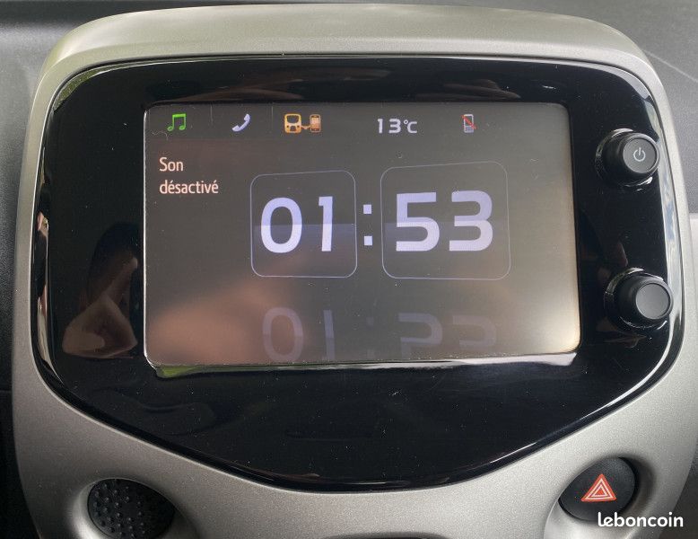 Toyota AYGO 1.0 VVT-I 69CH X-PLAY 5P (image 9)
