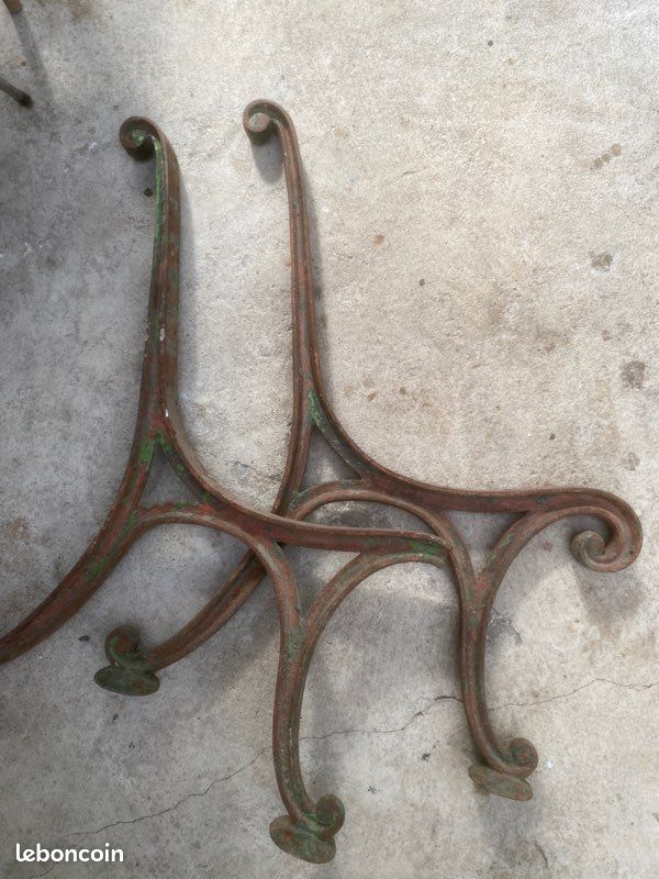 Structure banc vintage en fonte (image 1)