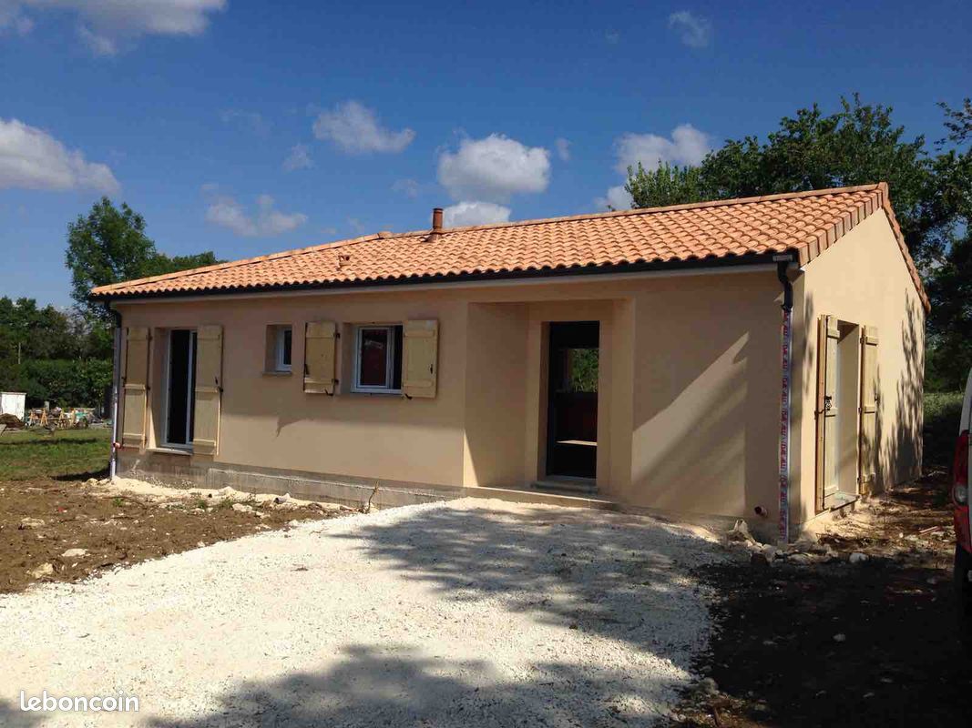 Maison 4 pièces 79 m² · à Bedenac · 79 m² · 680 €