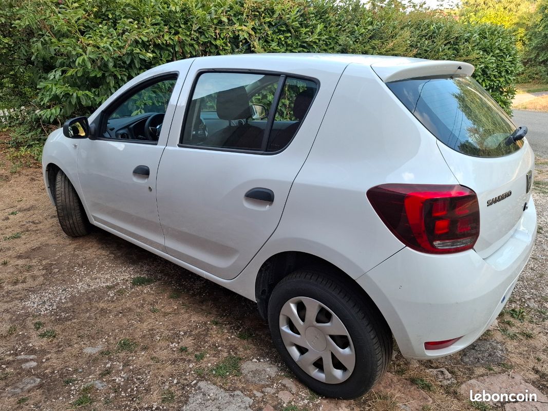 Dacia sandero 2018 (image 1)