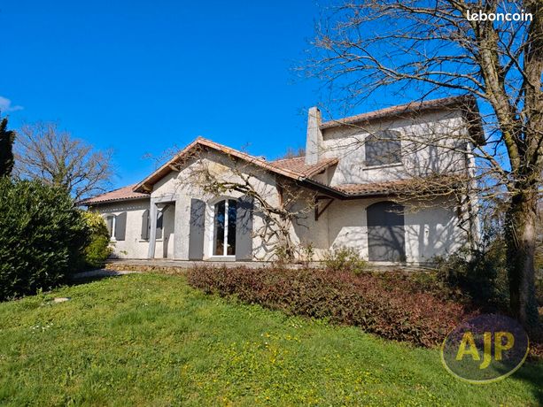 Maison 6 pièces 140 m²