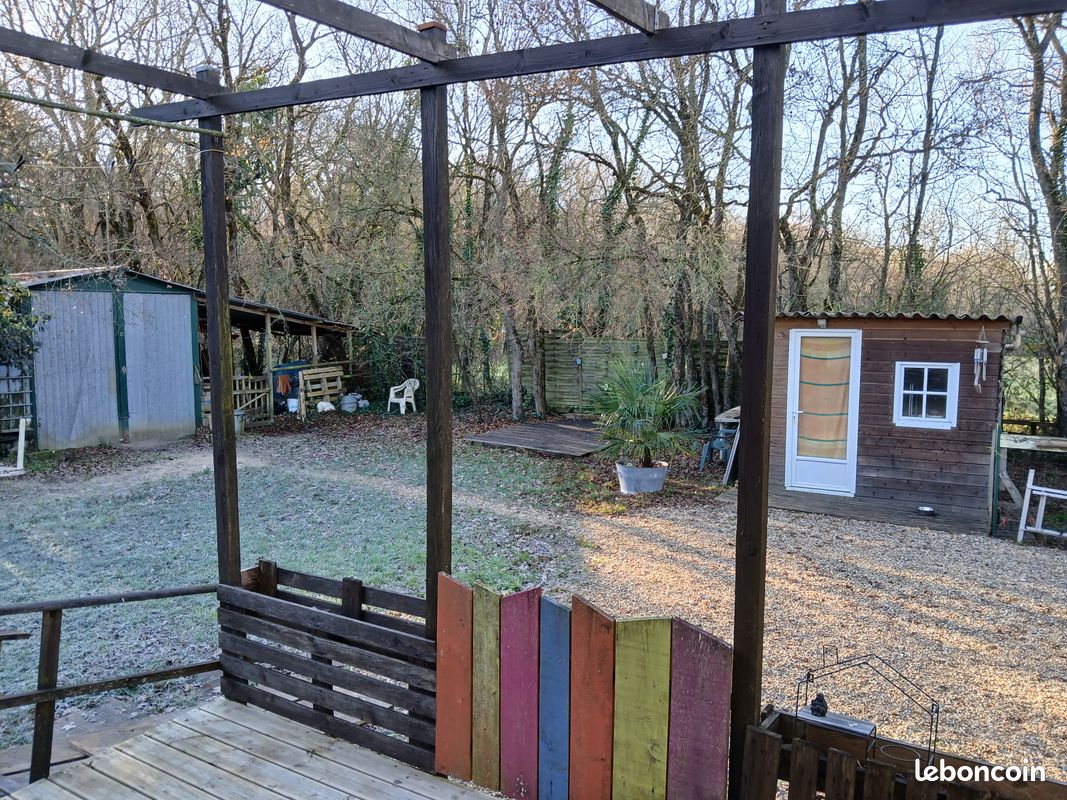 Terrain de loisirs · à Saint-Christophe · 99 888 €