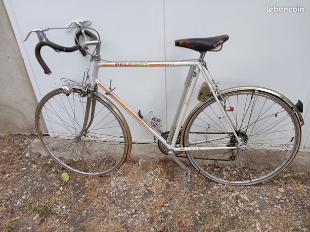 Vélo Randonneuse Porteur Peugeot 1950/1960 3 Vitesses Derailleur Huret Pneus Neufs 650 35b