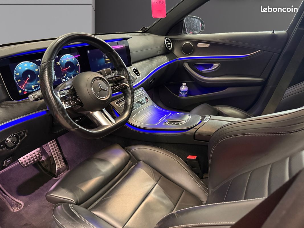 Mercedes Classe E 220D 194 AMG LINE - Toit Ouvrant - Caméra - CarPlay - Sièges Chauffants (image 9)