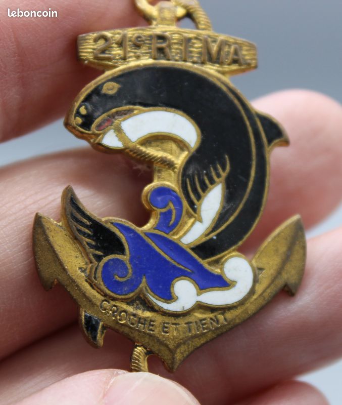 Insigne émail 60° RI As De Cœur – Régiment Infanterie – Original – 1950-1960 – France