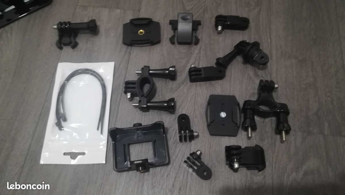 Camera embarquée SAVFY + accessoires (image 2)