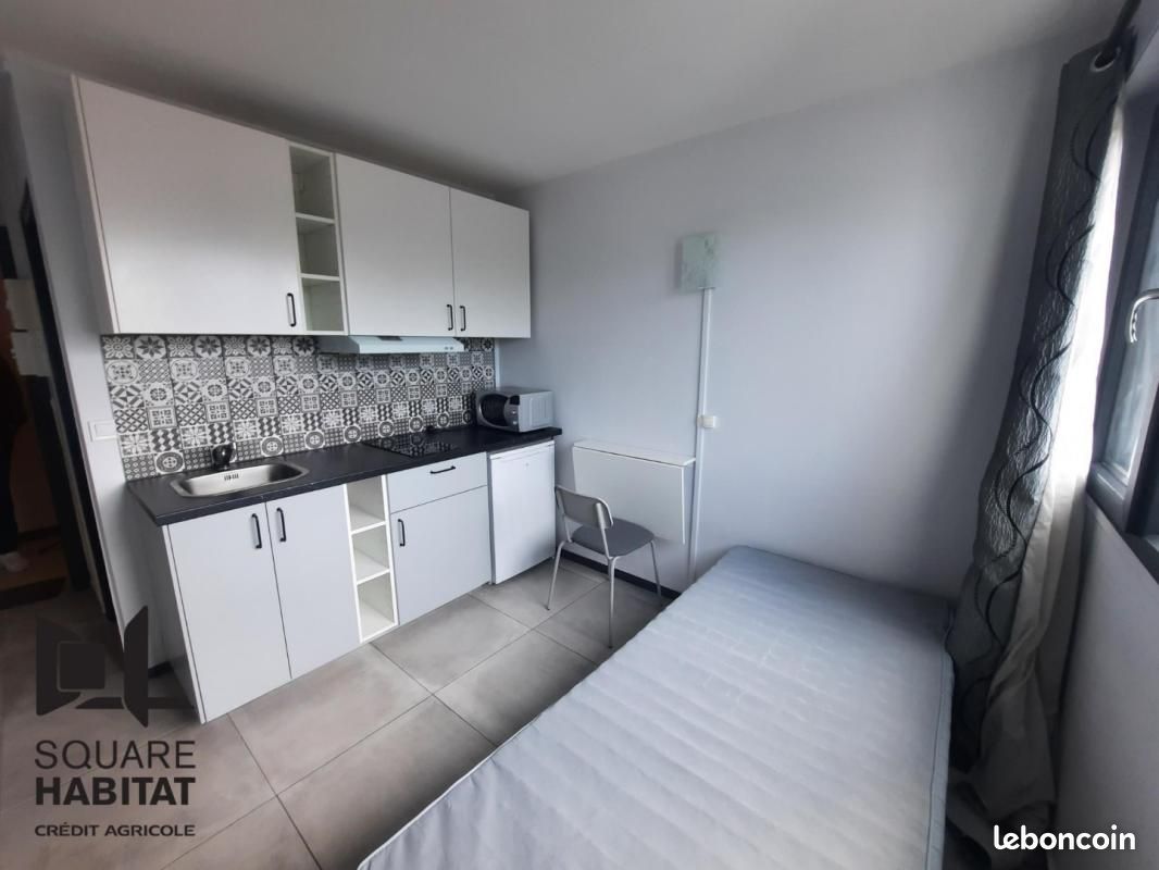 Appartement 1 pièce 13 m² · à Joué-lès-Tours · 13 m² · 400 €