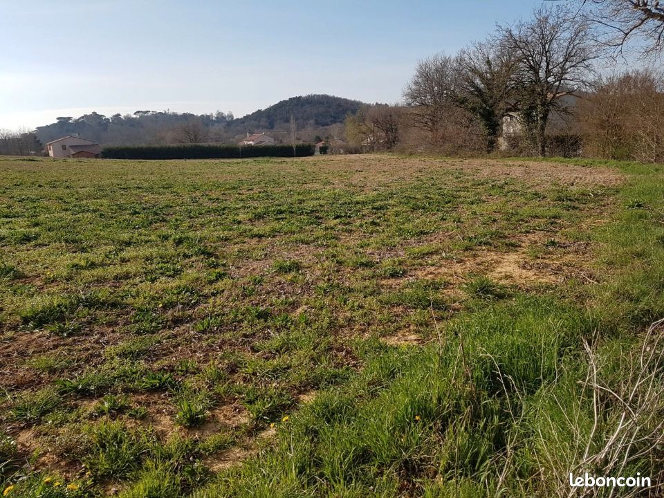 Terrain 1 225 m² Vaudreuille · 63 000 €