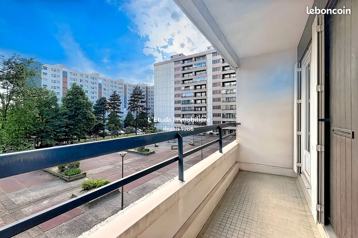 Appartement 4 pièces 86 m² · à Caluire-Et-Cuire · 86 m² · 250 000 €