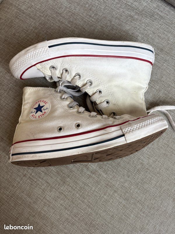 Paire de converse haute montante blanche taille 36 Chaussures