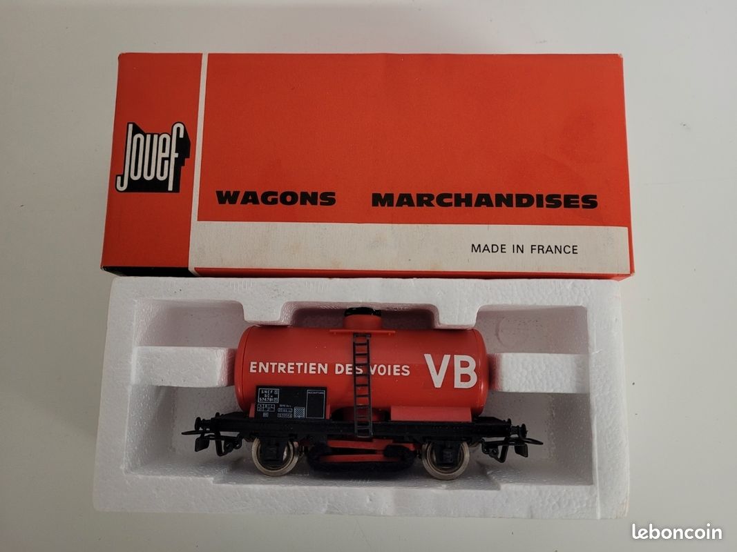 Wagon Jouef – Citerne 2 Essieux – Nettoyeur De Voie – HO – Réf 6495 – Occasion