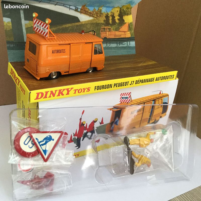 Dinky Toys 570A – Peugeot Autoroutes – Orange – Échelle 1:43 – Atlas – Neuf