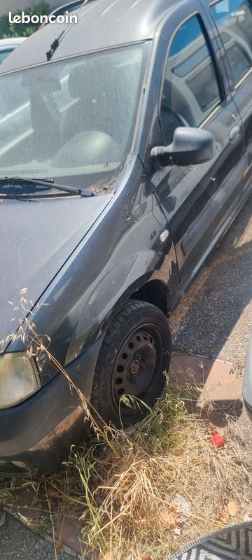Dacia logan 7 places (image 3)