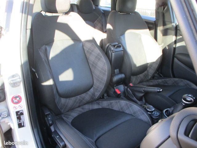 MINI COOPER D 116 ch PACK CHILI BVA - 5 PORTES (image 7)