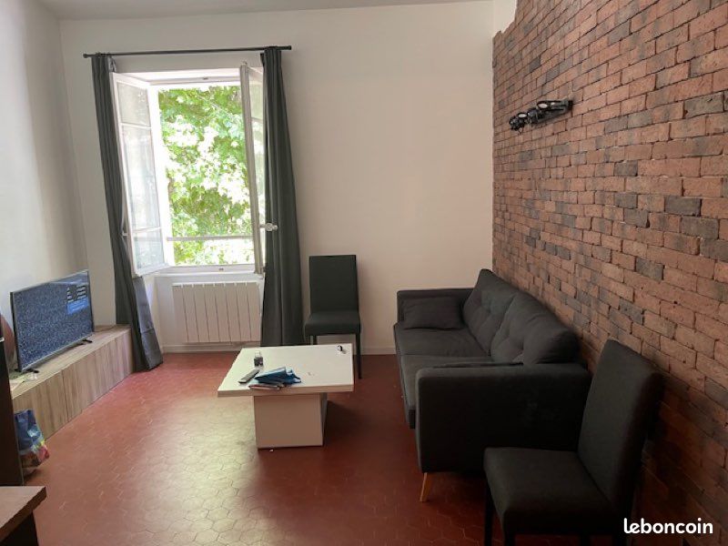 Appartement 2 pièces 37 m² · à Salon-de-Provence · 37 m² · 690 €