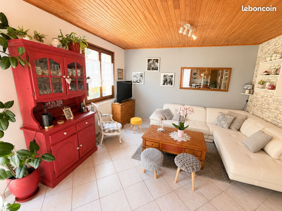 Appartement 3 pièces 74 m² · à Viuz-en-Sallaz · 74 m² · 175 000 €