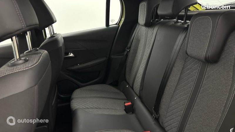 Peugeot 208 1.2 Hybrid 100ch Active e-DCS6 (image 13)