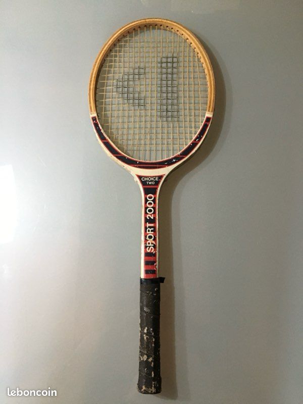 Raquette de tennis vintage en bois – DONNAY – ALL WOOD – Bel