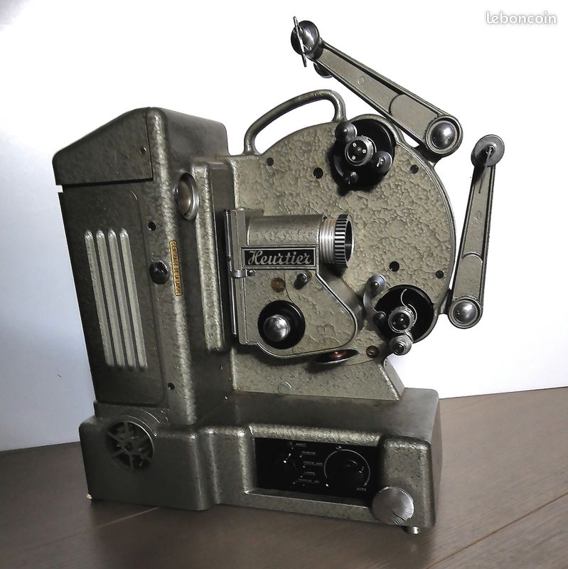 Projecteur De Film Fixe HEURTIER MONOFILM – 110 Volts, Super 8, Bon état Esthétique Et Fonctionnel