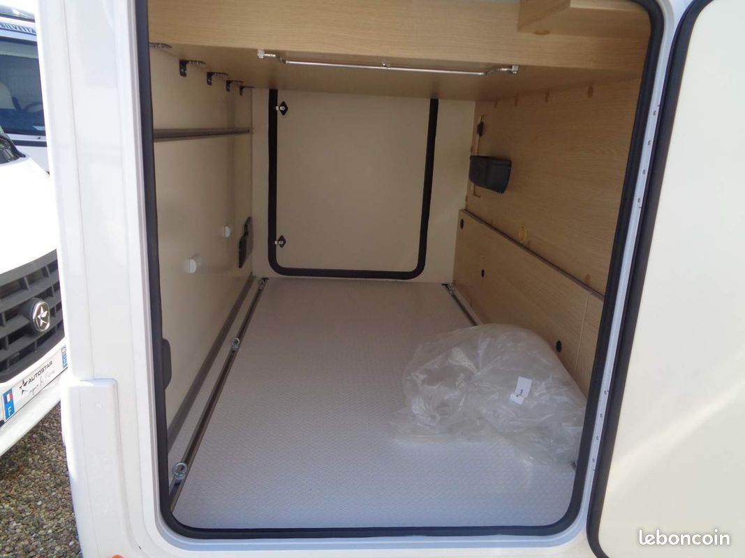 Autostar prestige i 760 lc – 2026 – 180 Ch boîte auto - chassis alko - double plancher – lit central + lit pavillon (image 10)