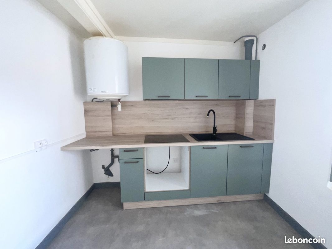 Appartement 2 pièces 37 m² · à Montbrison · 37 m² · 430 €/mois