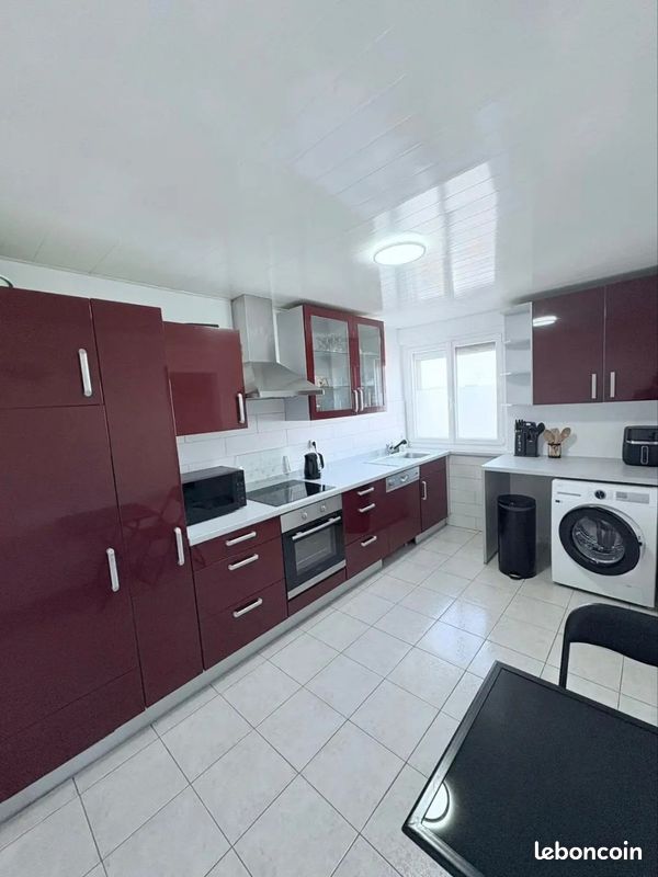 Appartement 3 pièces 77 m² · à Huningue · 77 m² · 890 €/mois