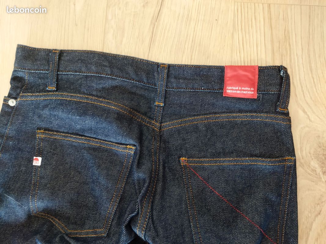 Marque 1083 Avis Jean 1083 Jean Neuf (porté Fois) Marque 1083