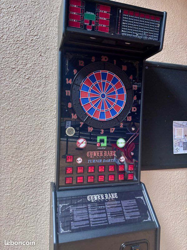 Vend deux bornes de fléchettes électroniques pro avec Monnayeur (image 2)
