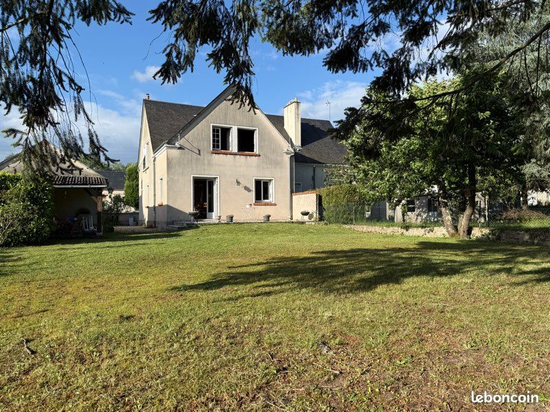 Maison 6 pièces 137 m² · à Sully-sur-Loire · 137 m² · 174 000 €
