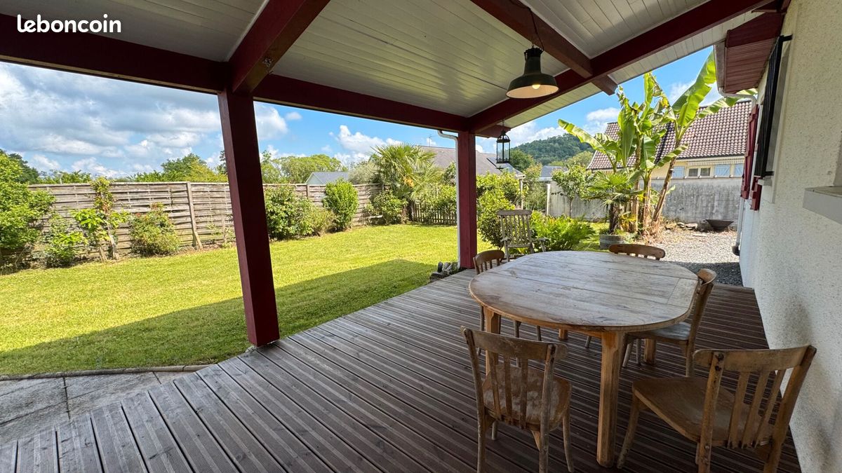 Maison 5 pièces 121 m² · à Monein · 121 m² · 1 195 €