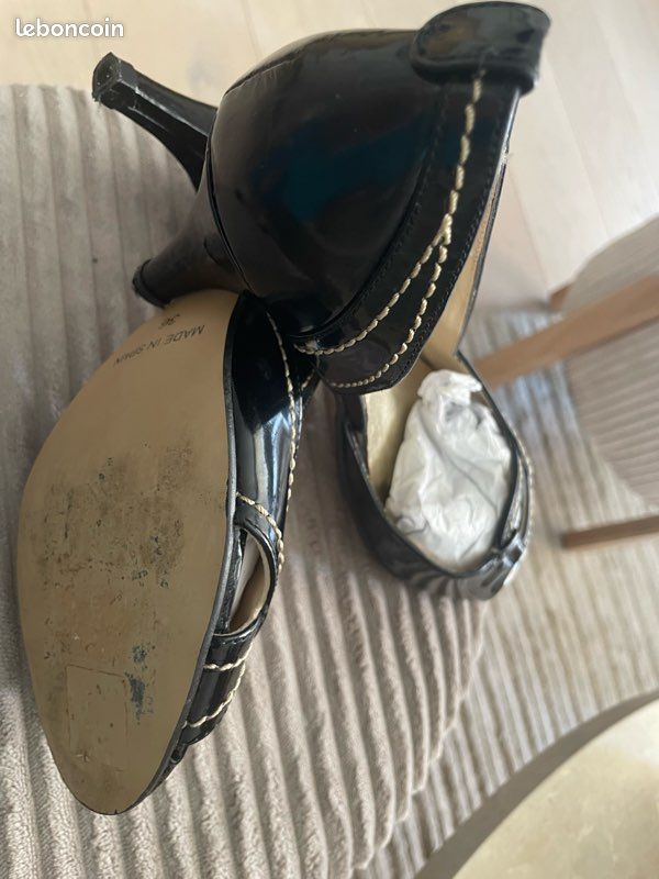 Talons peu portés en très bon état (image 2)