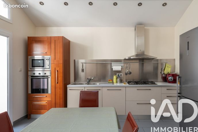 Maison familiale 5 pièces 125 m² — 6