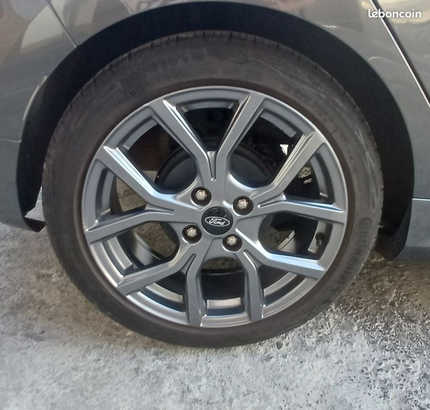 Ford fiesta 1.0l scti 125 ch mhev hybrid st line + radar de recul (image 26)