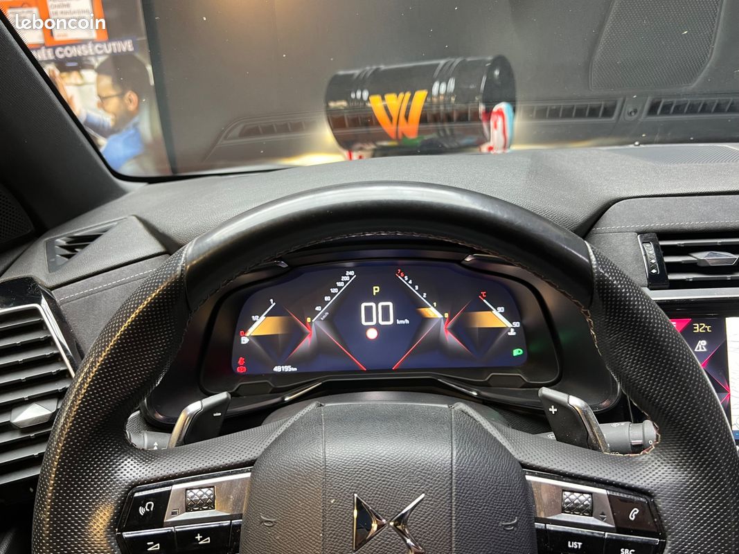 DS DS 7 CROSSBACK 1.2 PURETECH 130Ch PERFORMANCE LINE BVA (image 12)