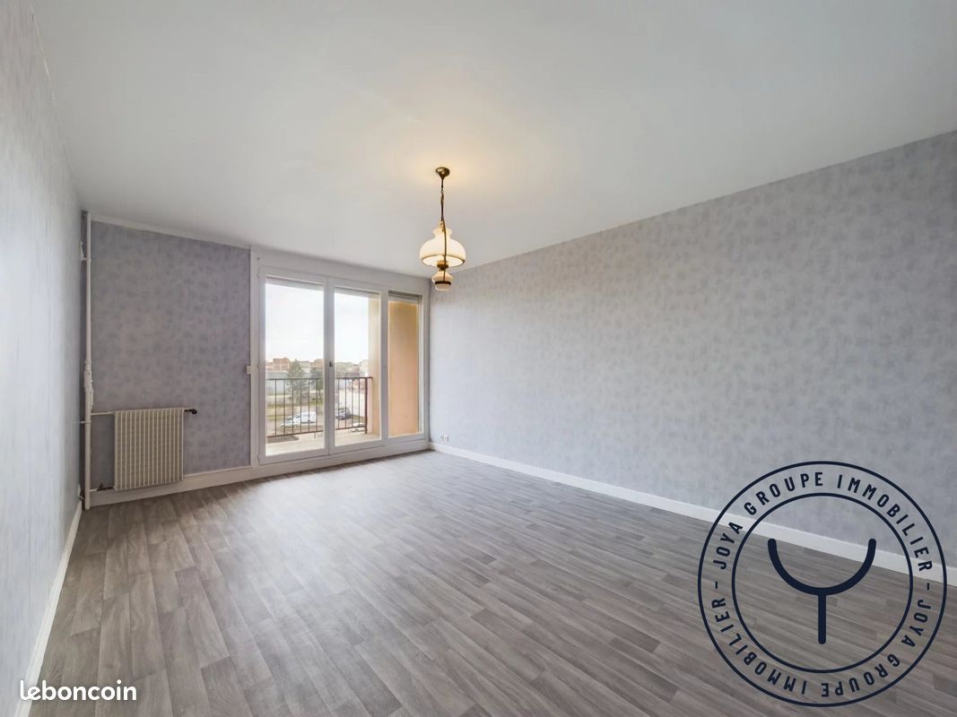 Appartement 3 pièces 63 m² · à Saint-Julien-les-Villas · 63 m² · 649 €