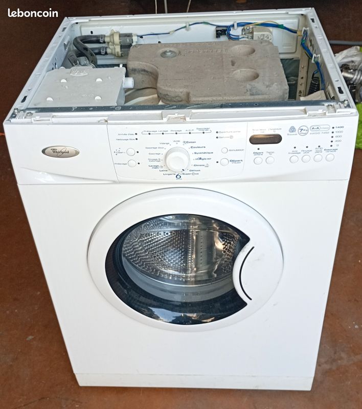 Machine A Laver Whirlpool F05